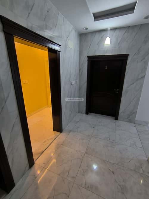 6 bedroom apartment in Umm Al Silm 10