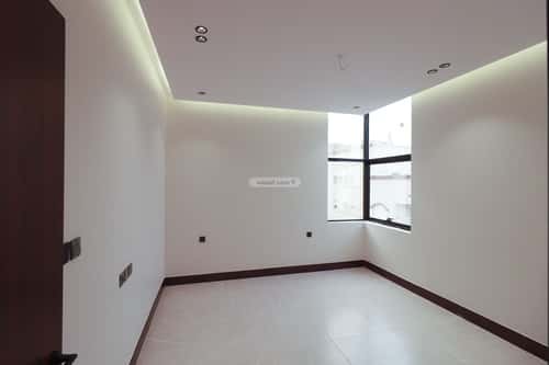 4 bedroom apartment in Al Rawdah 6