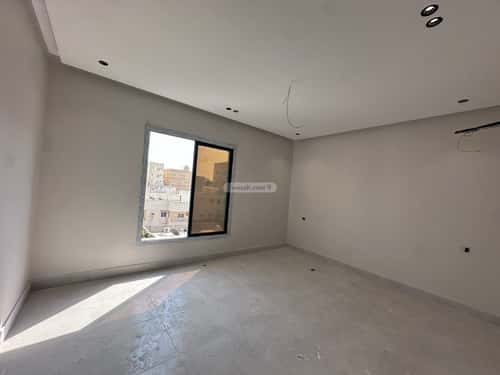 4 bedroom apartment in Al Salamah 5