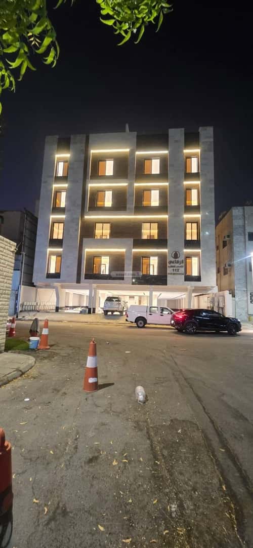 3 bedroom apartment in Al Salamah 3
