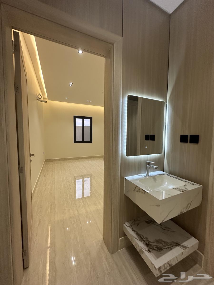 8 bedroom villa in Qurtubah, Eastern Province 7