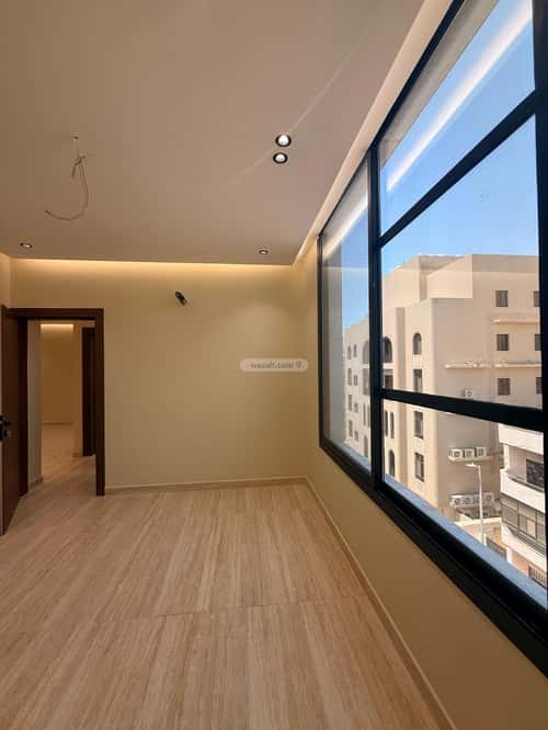 4 bedroom apartment in Al Rawdah 5