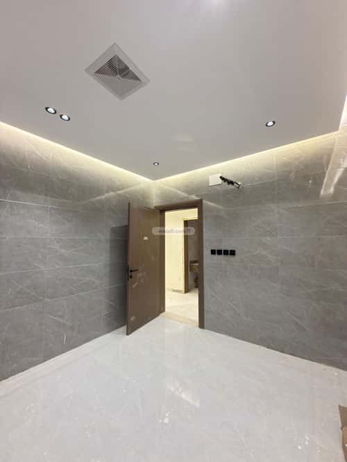 4 bedroom apartment in Al Rawdah 4