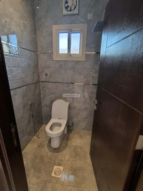 5 bedroom villa in Jeddah 9