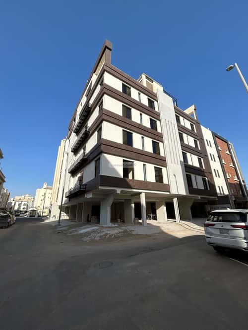4 bedroom apartment in Al Rawdah 4