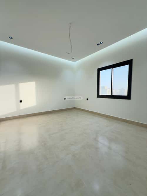 4 bedroom apartment in Al Rawdah 5