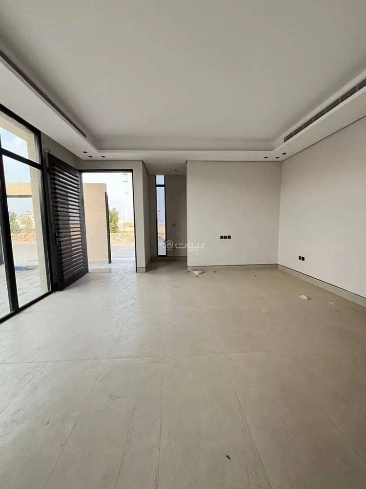 5 bedroom villa in Al Mahdiyyah, Riyadh 5