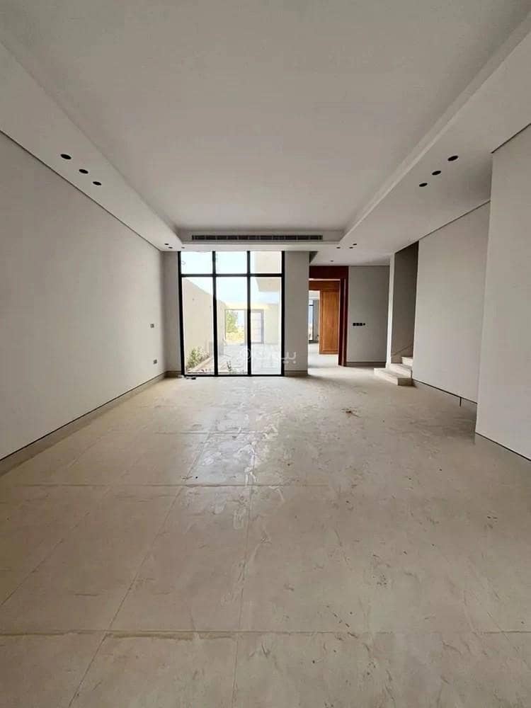 5 bedroom villa in Al Mahdiyyah, Riyadh 18