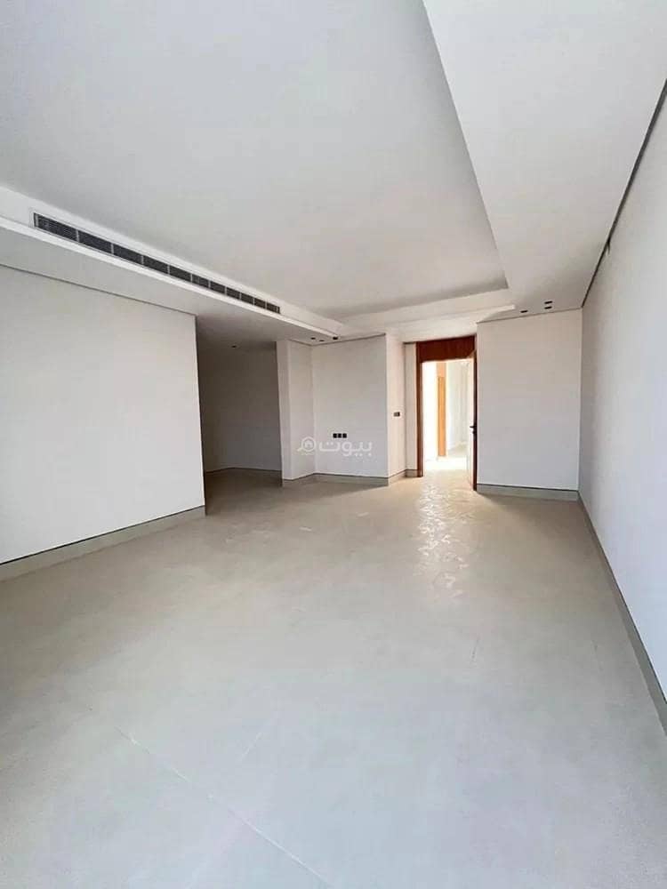 5 bedroom villa in Al Mahdiyyah, Riyadh 23