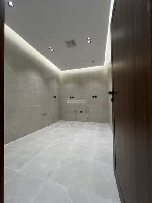 4 bedroom apartment in Al Rawdah 4