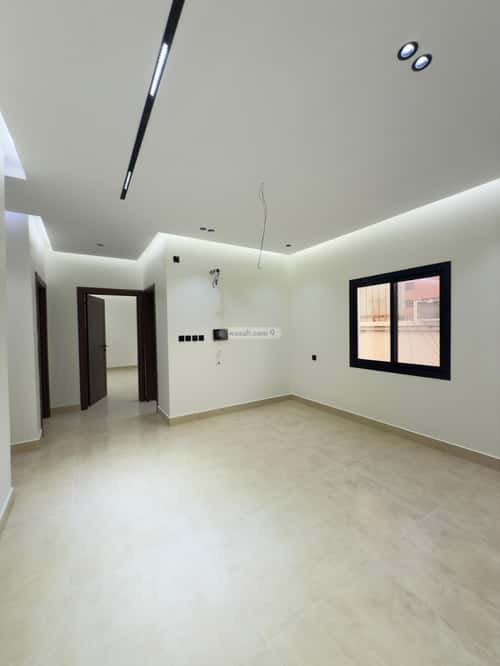 4 bedroom apartment in Al Rawdah 9