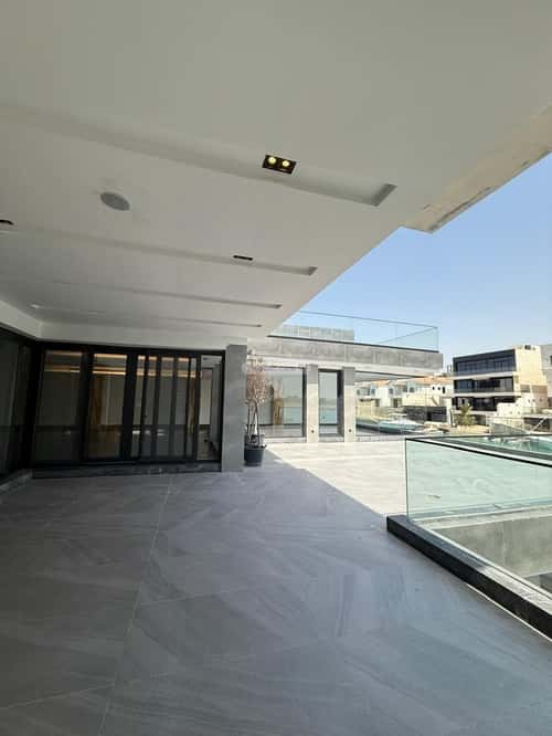 6 bedroom villa in Al Buhayrat 6