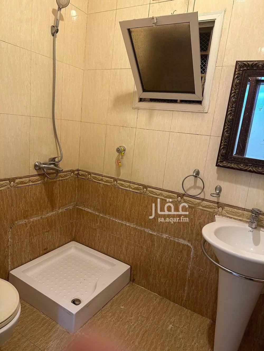 عمارة 400 م² في الخضراء 3