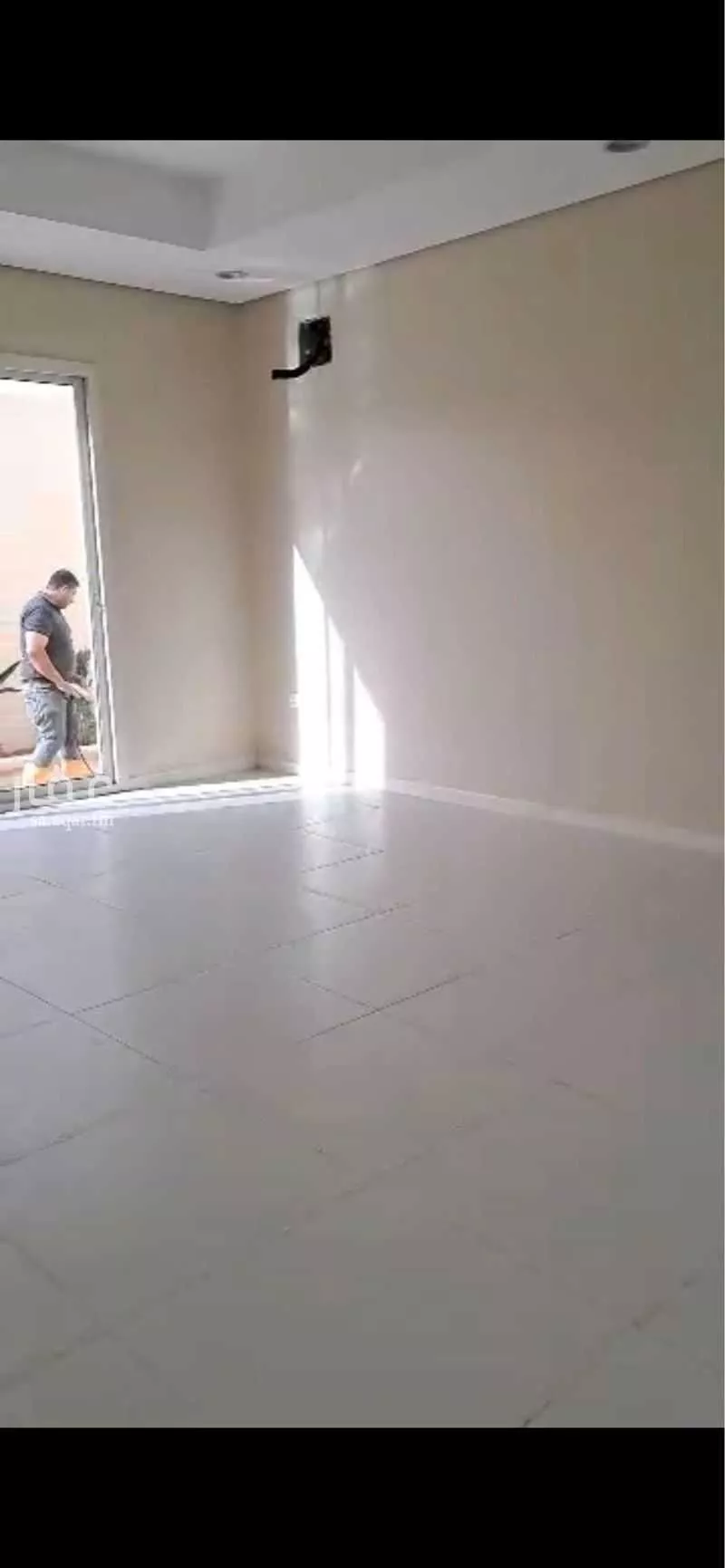 4 bedroom villa in Al Farouq, Riyadh 4