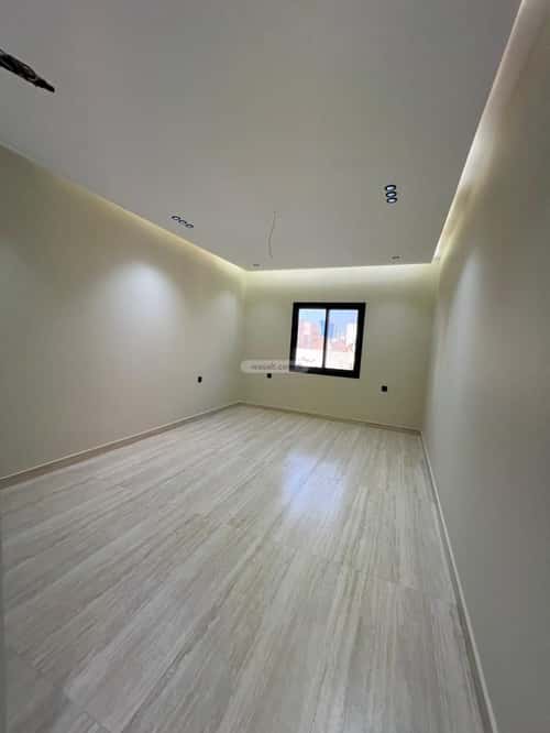 4 bedroom apartment in Al Rawdah 10