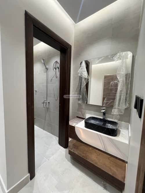 3 bedroom apartment in Al Naeem 5