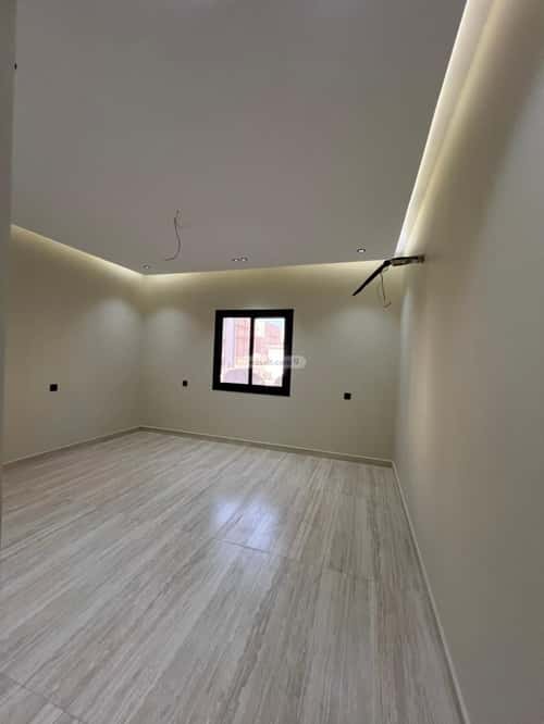 4 bedroom apartment in Al Rawdah 5