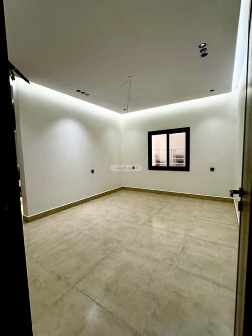 4 bedroom apartment in Al Rawdah 3