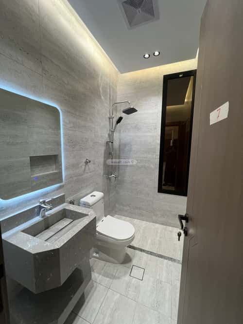 4 bedroom apartment in Al Rawdah 3