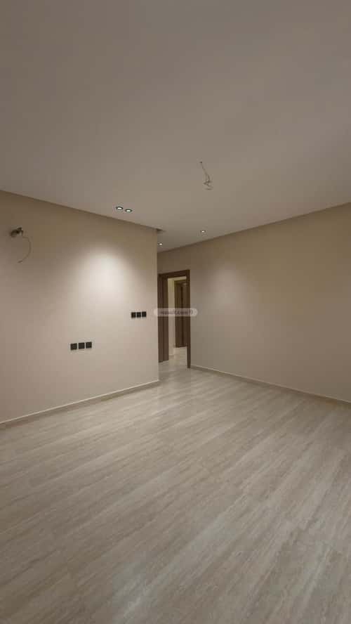 5 bedroom apartment in Al Naeem 6