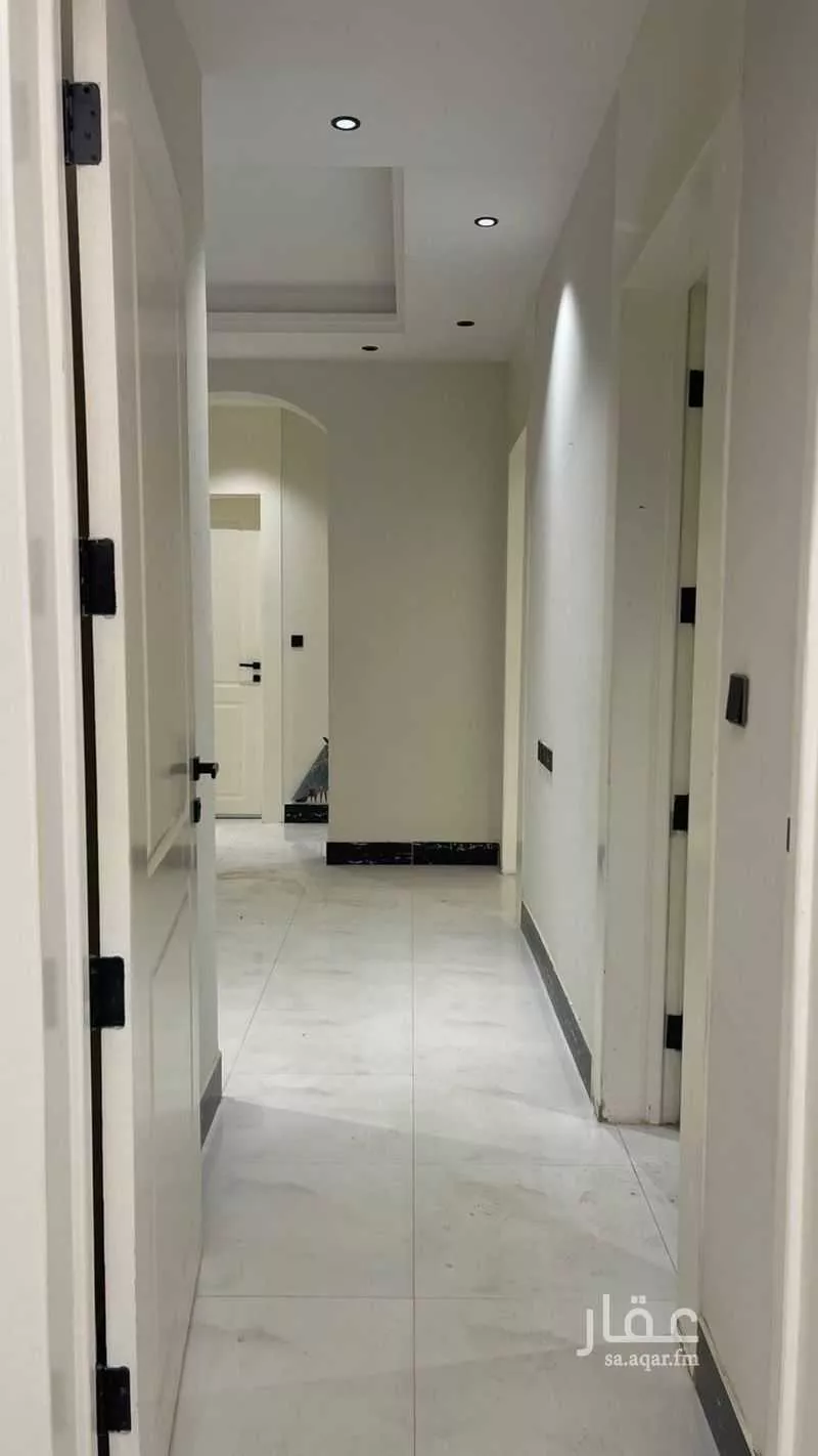 5 bedroom apartment in Tuwaiq, Riyadh 5