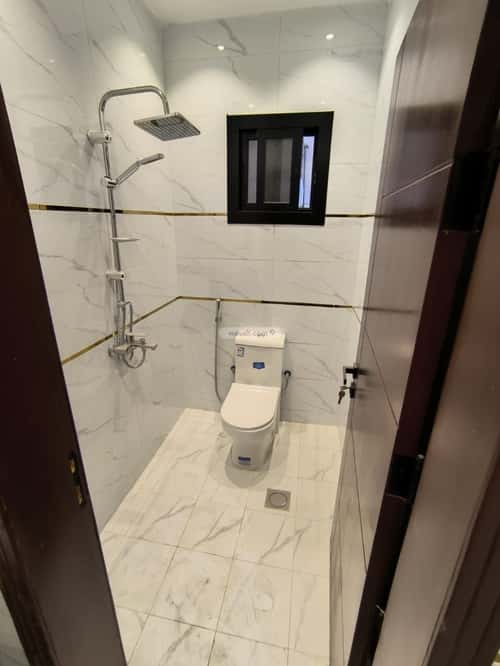 4 bedroom apartment in Al Rughamah, Jeddah 17