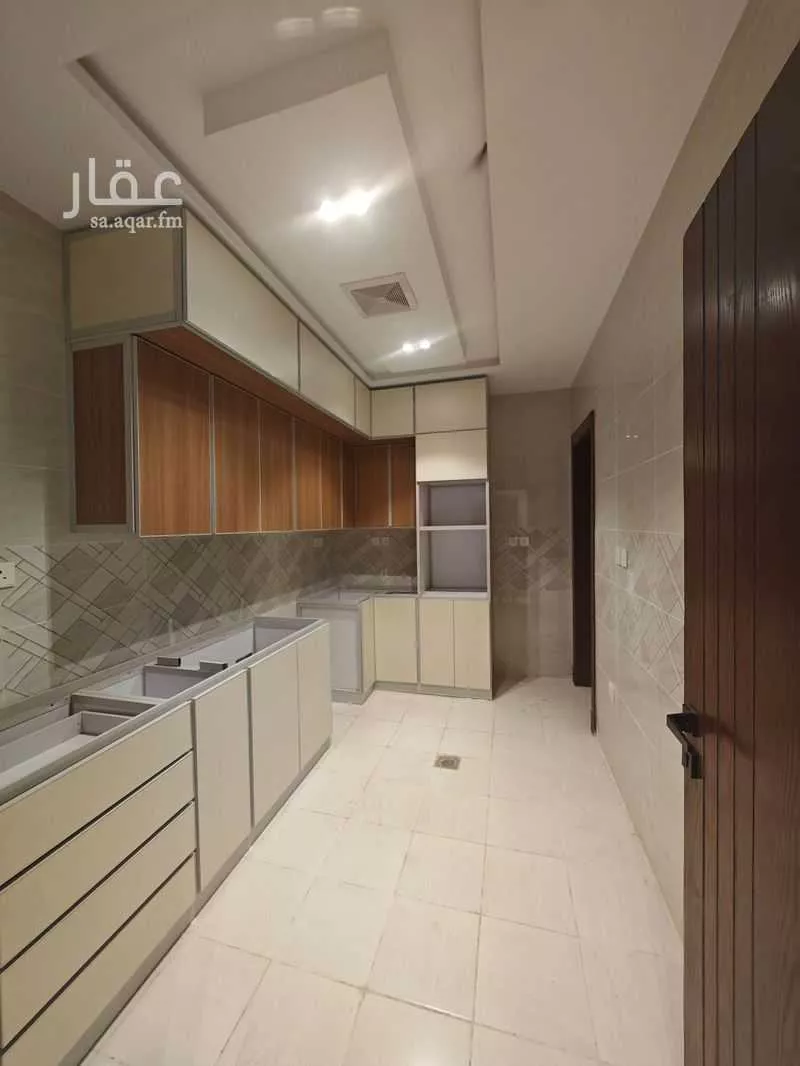 5 bedroom apartment in Al Salamah, Jeddah 4