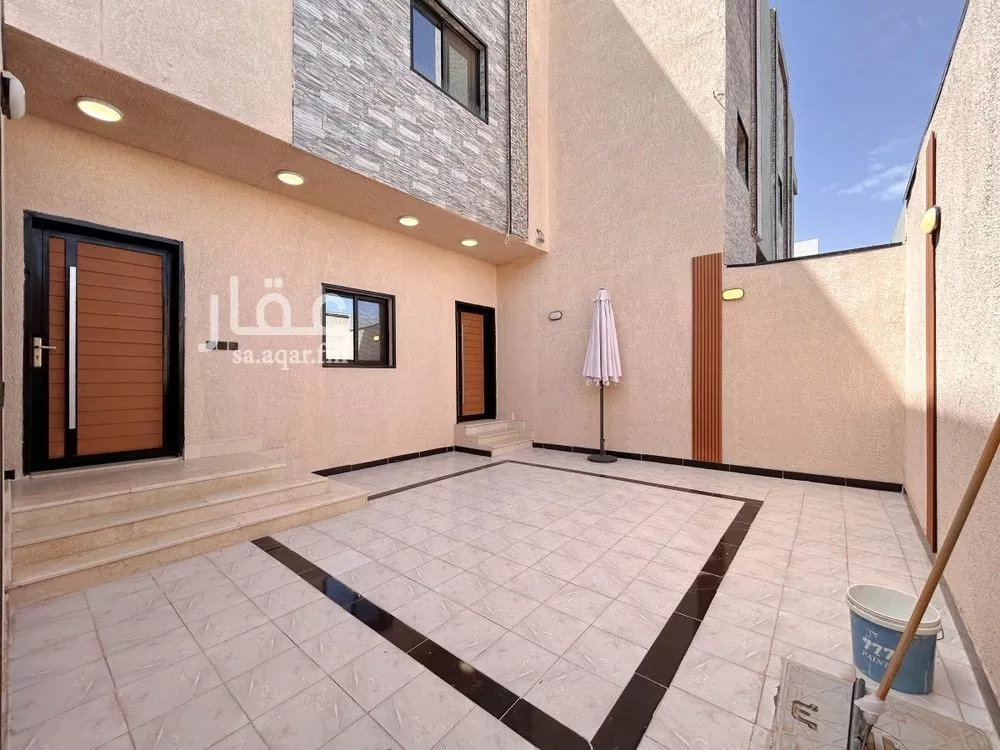 5 bedroom apartment in Al Jissah, Madinah 4