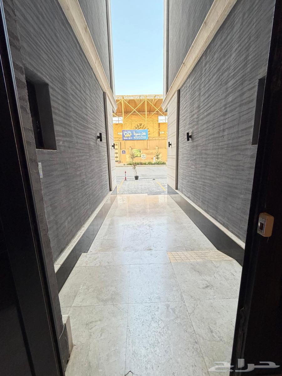 7 bedroom apartment in Al Yarmouk, Riyadh 5