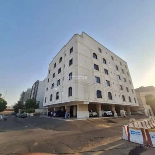 4 bedroom apartment in Al Safaa 4