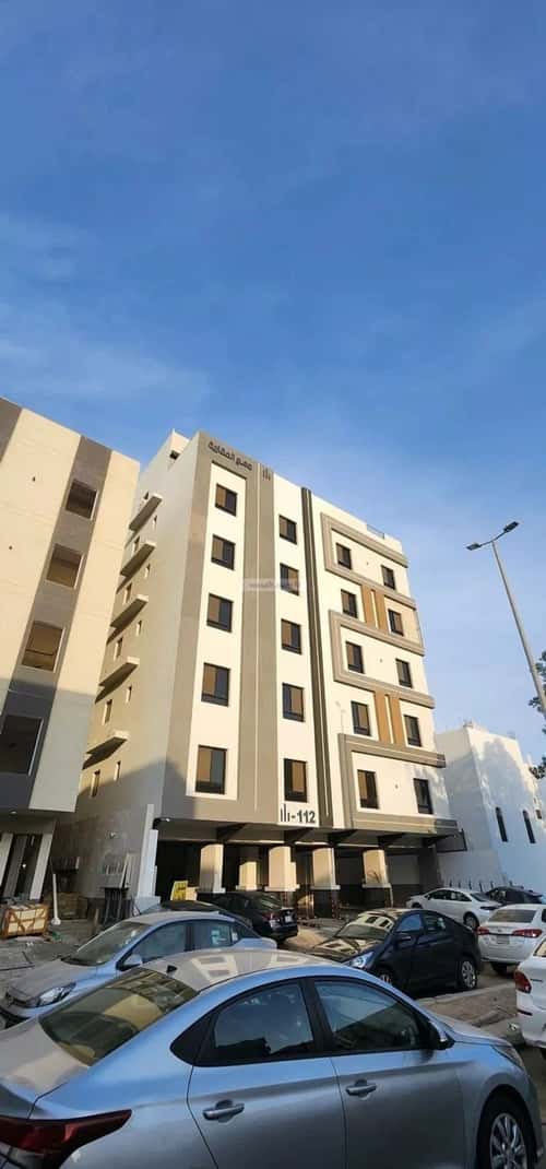 5 bedroom apartment in Al Safaa 9