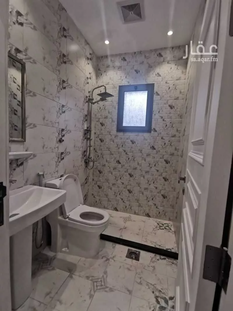 4 bedroom apartment in Al Marwa, Jeddah 5