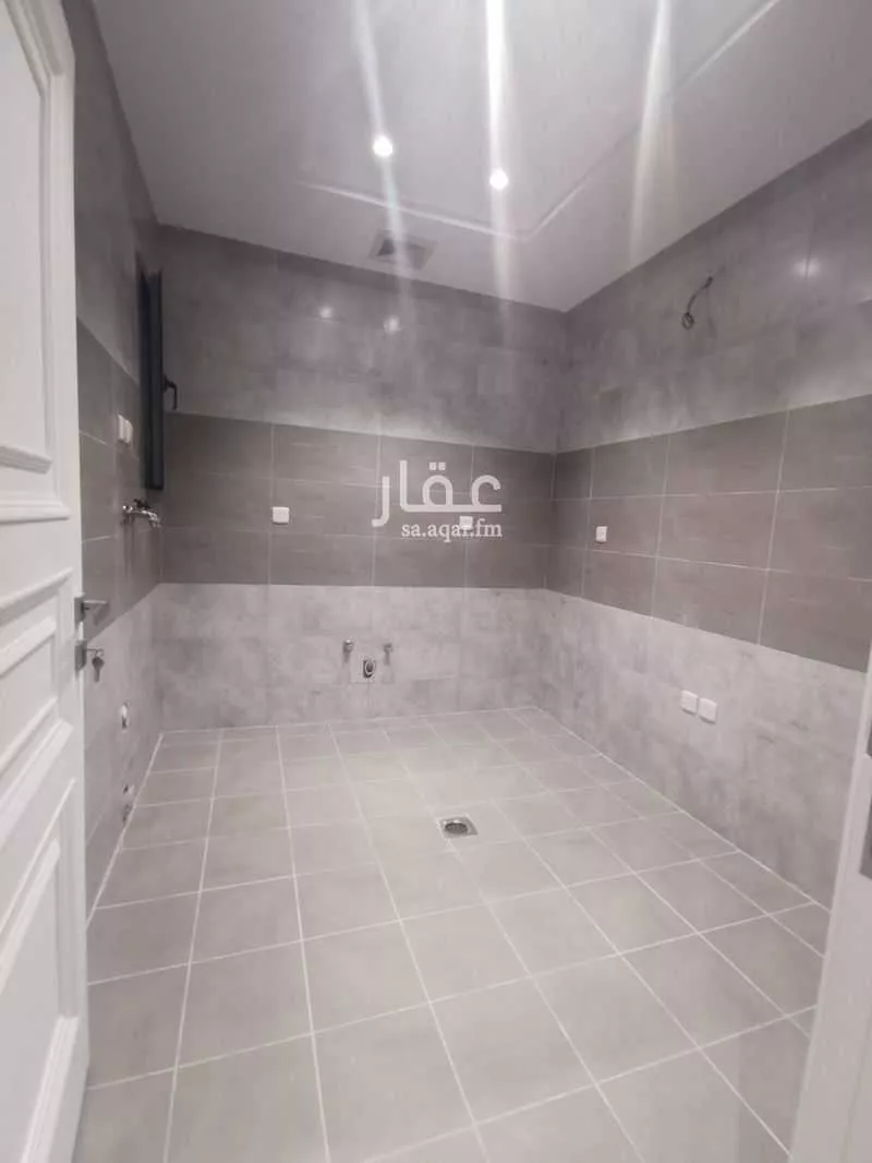4 bedroom apartment in Al Marwa, Jeddah 6