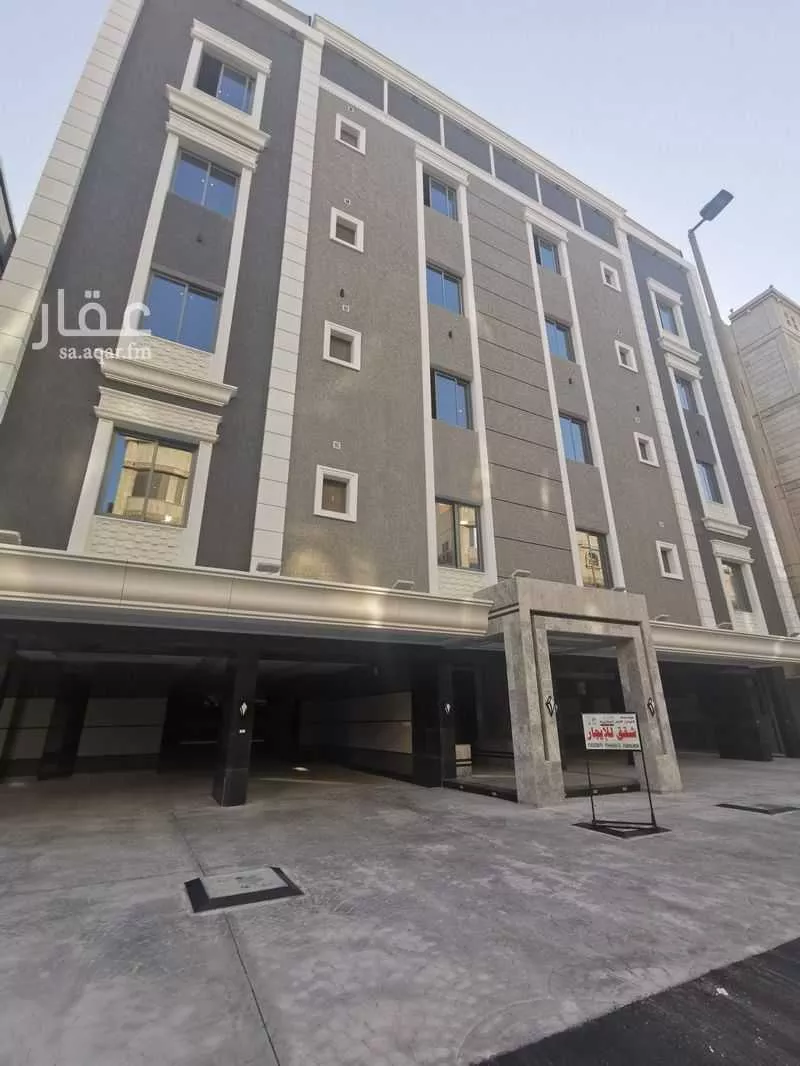 4 bedroom apartment in Al Marwa, Jeddah 9