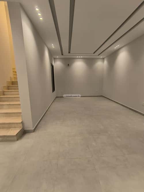 6 bedroom villa in As Salhiyah 15
