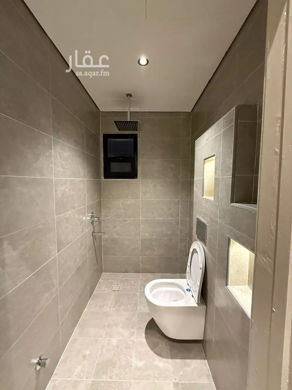 1 bedroom floor in Al Khaleej 11