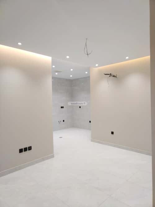 4 bedroom apartment in Al Safaa 5