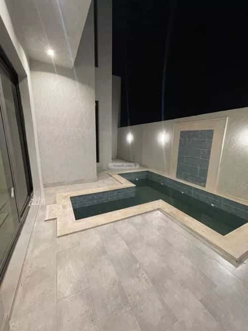 6 bedroom villa in Al Yaqout 2