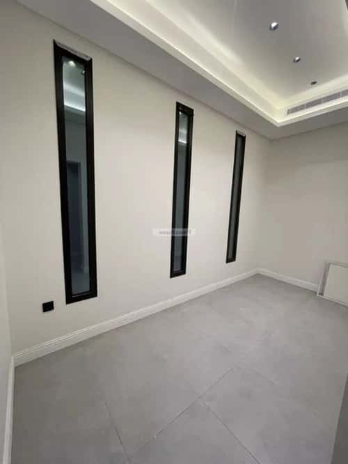 6 bedroom villa in Al Yaqout 12