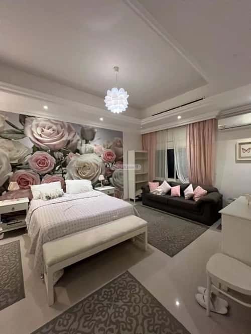 7 bedroom villa in Al Shati 2