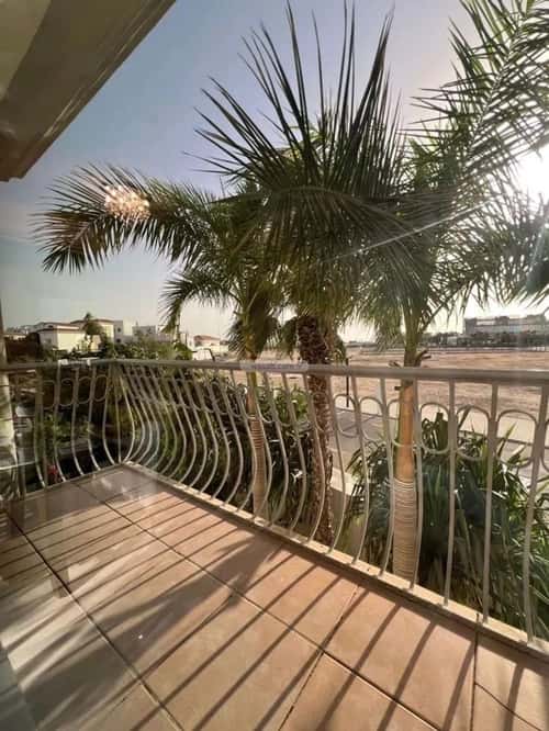 7 bedroom villa in Al Shati 4