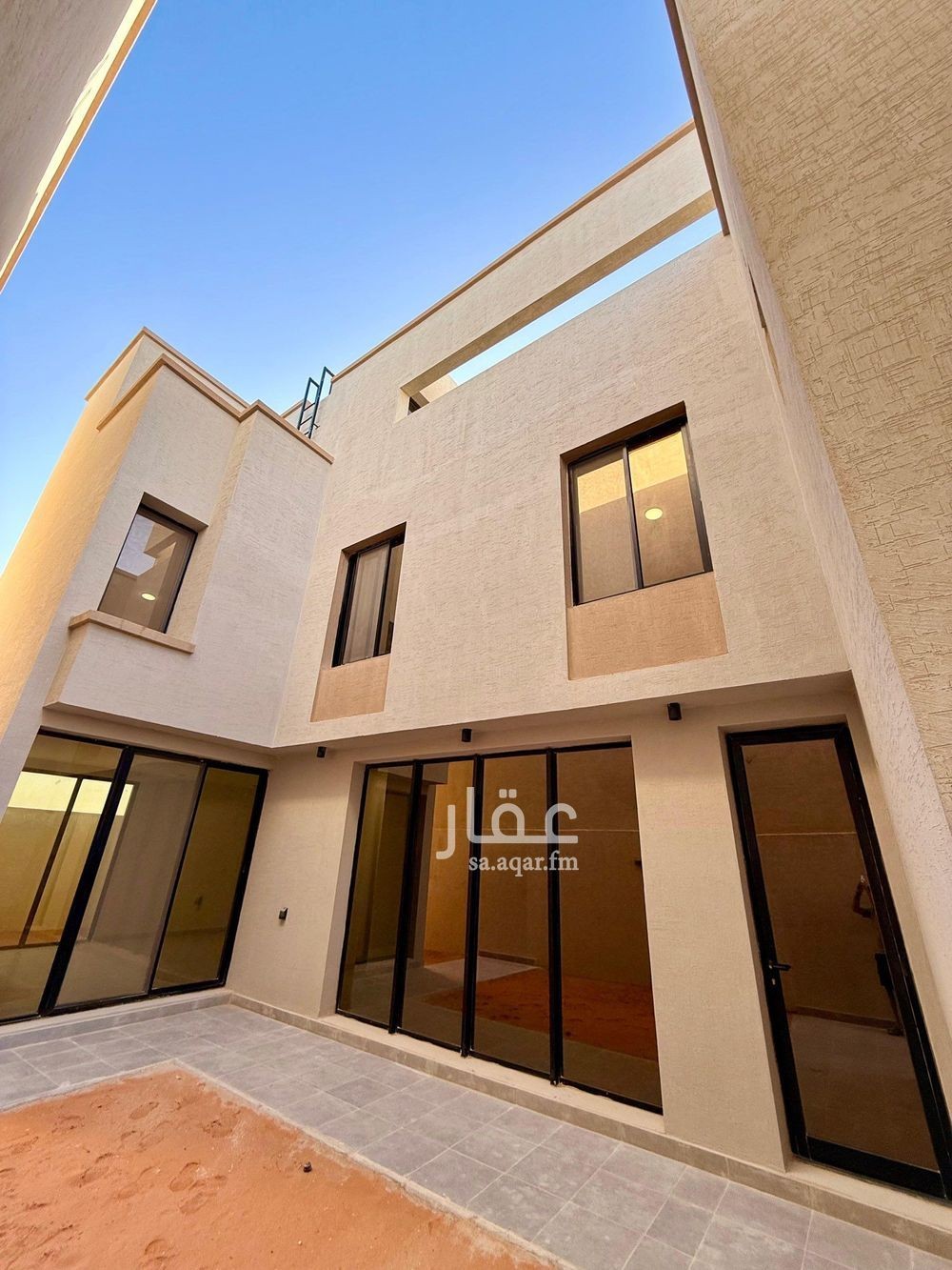 4 bedroom villa in Sidrah, Riyadh 5