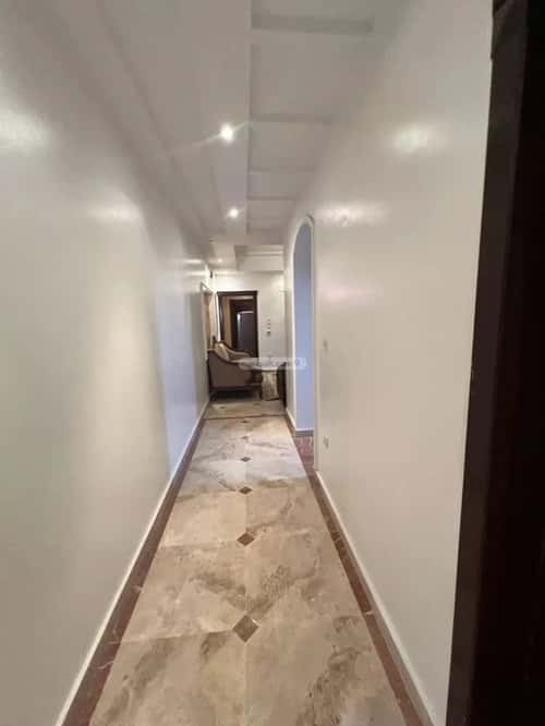 5 bedroom villa in Al Ruwais, Jeddah 8