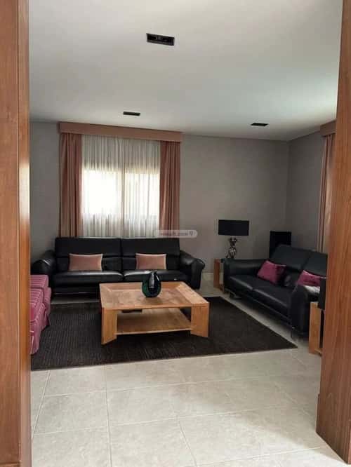 فيلا 6 غرف في الياقوت 4