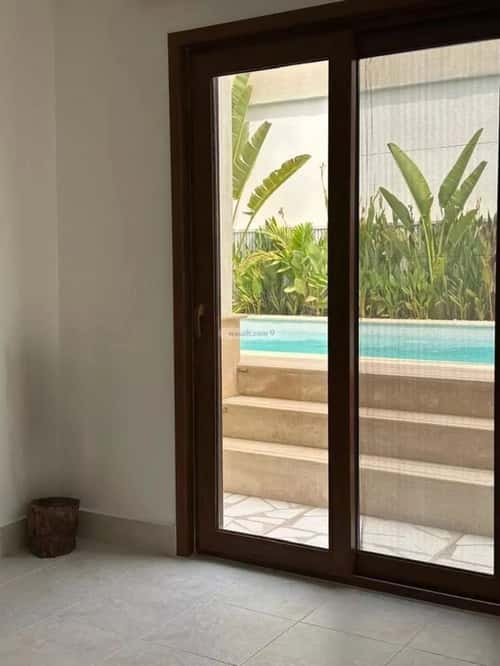 6 bedroom villa in Al Yaqout 13