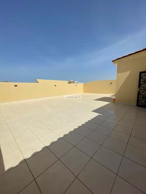 5 bedroom apartment in Al Aziziyah 5