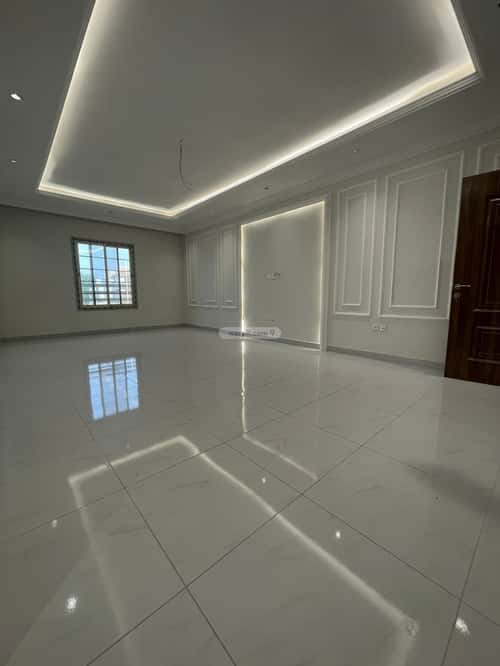 7 bedroom apartment in Al Aziziyah 3