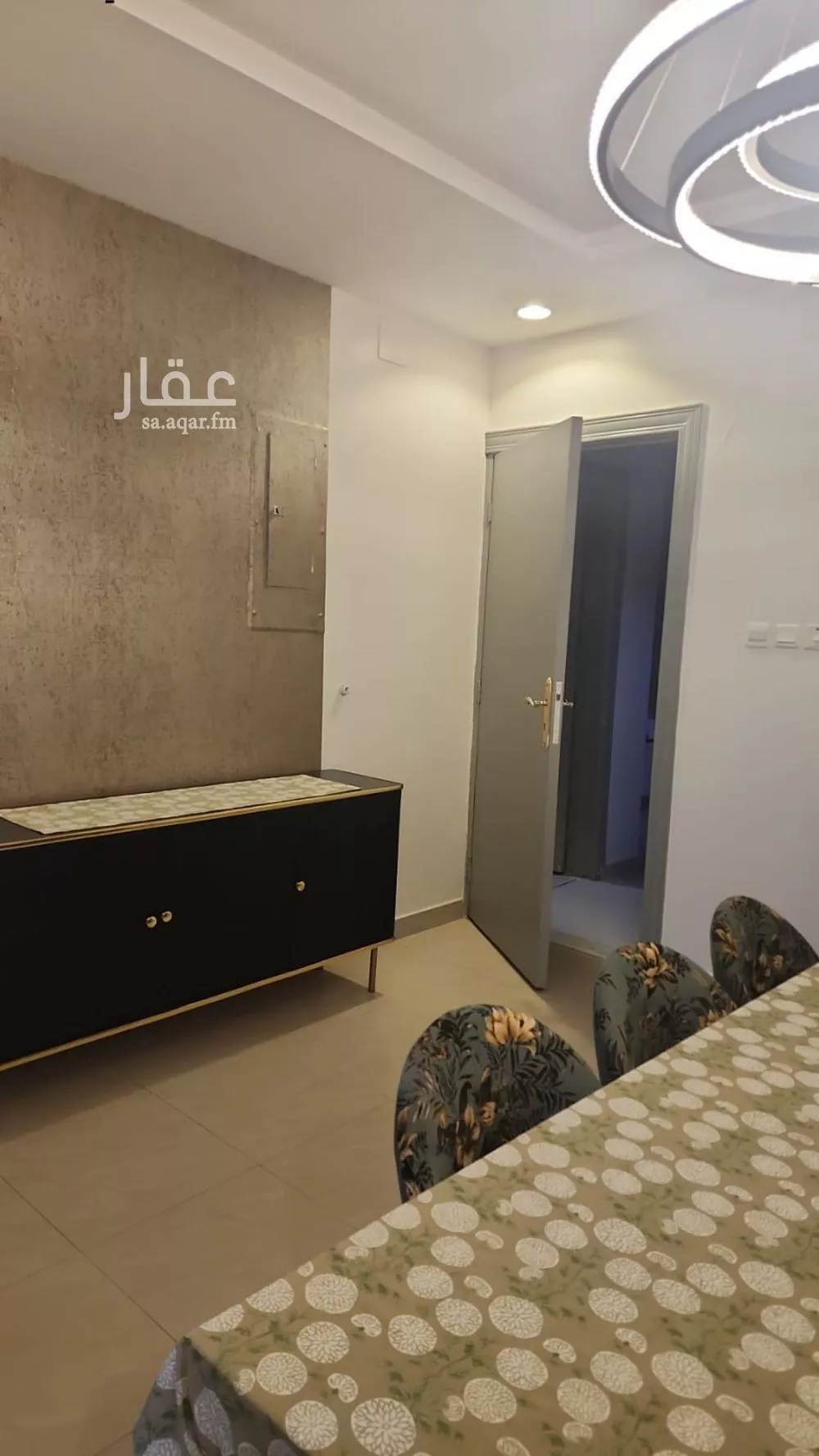 8 bedroom villa in Granada, Riyadh 7