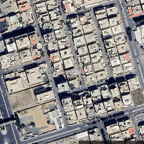 4 bedroom apartment in Al Rabwa 5