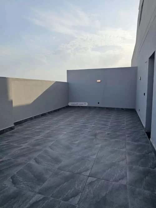 6 bedroom apartment in Al Marwa 8